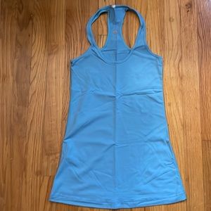 Lululemon tank size 4